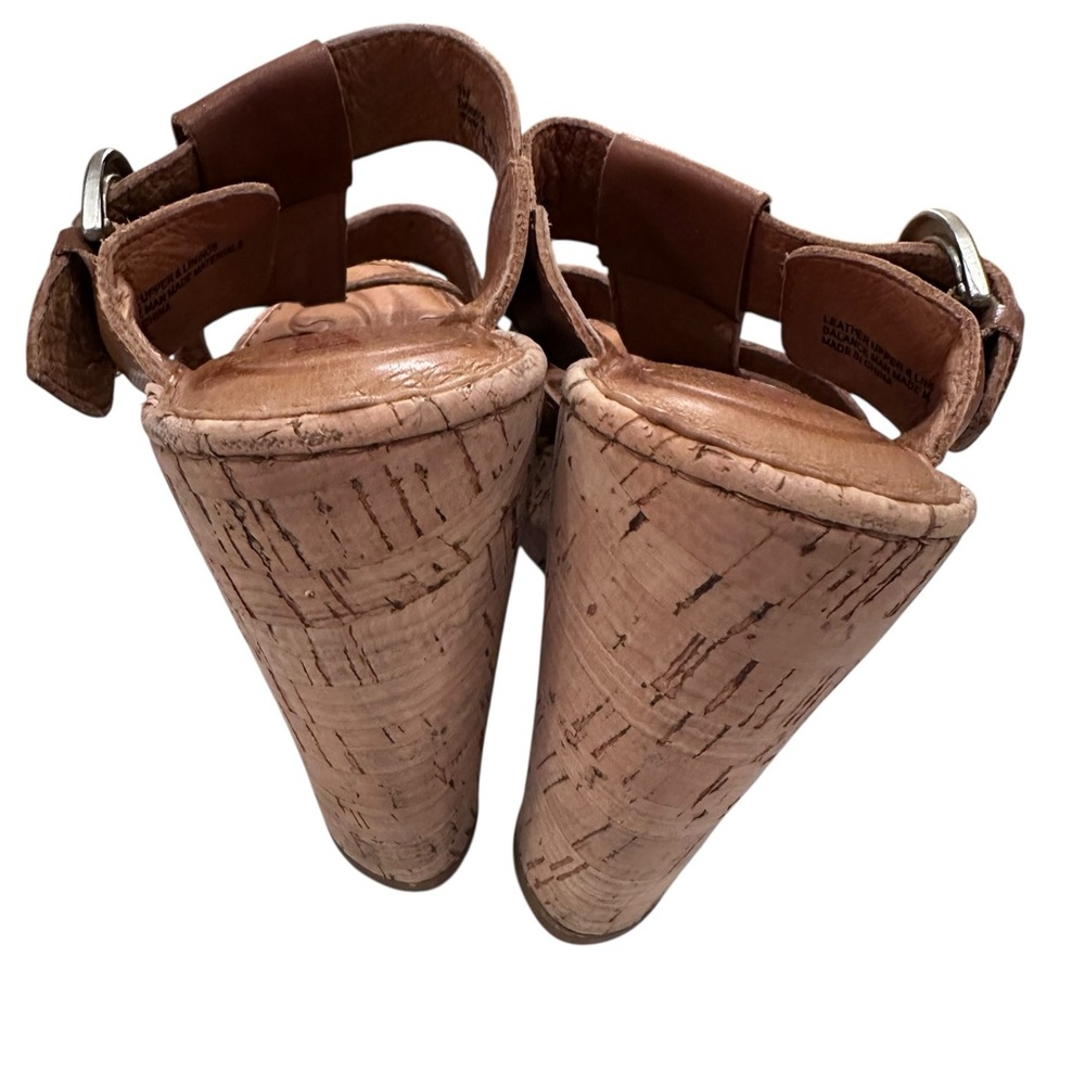 Women’s BORN Brown Leather Gladiator Wedge Sandals Shoes Size 9 - Picture 4 of 6